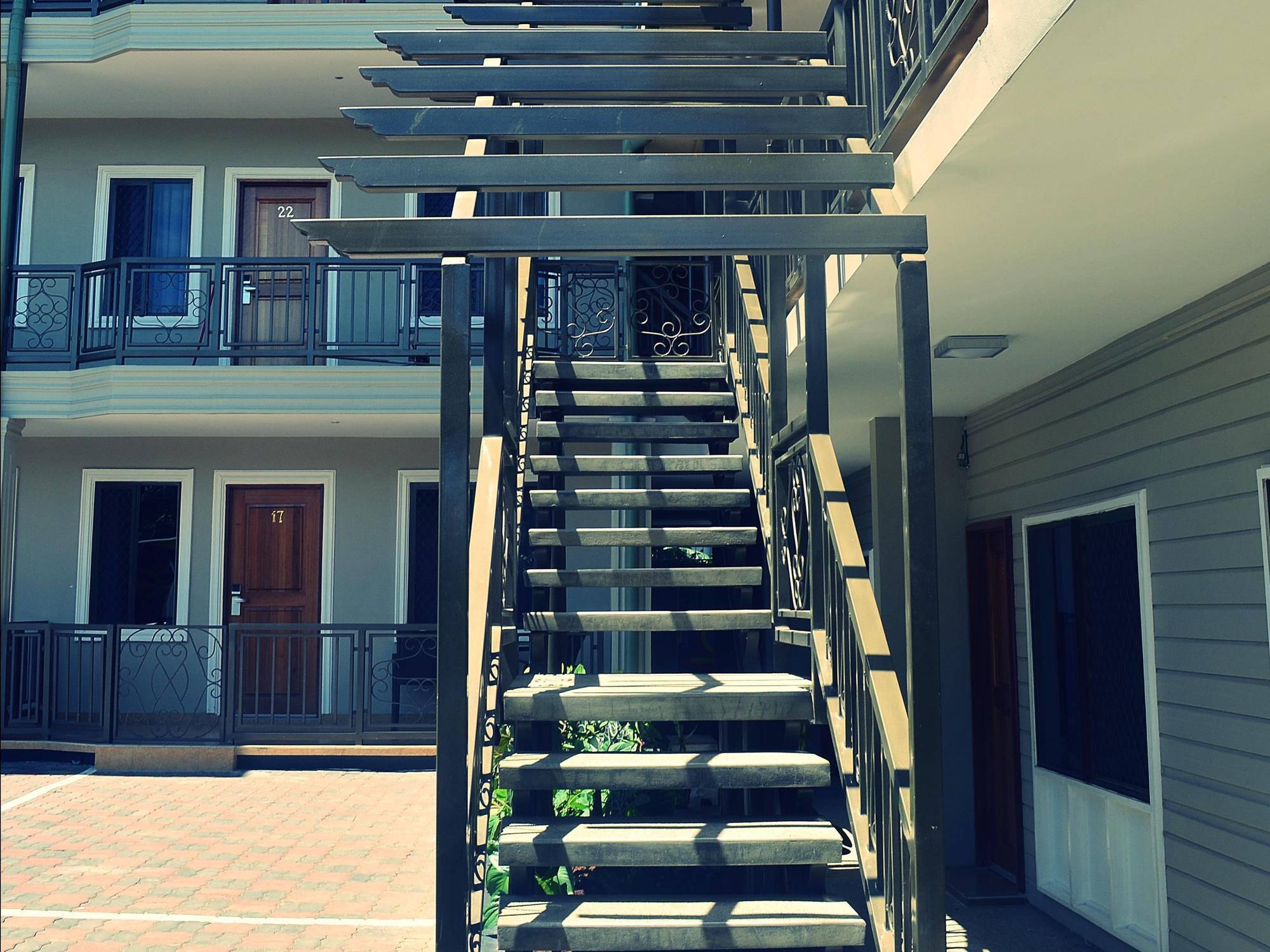Citi Serviced Apartments And Motel - Korobosea Boroko ภายนอก รูปภาพ