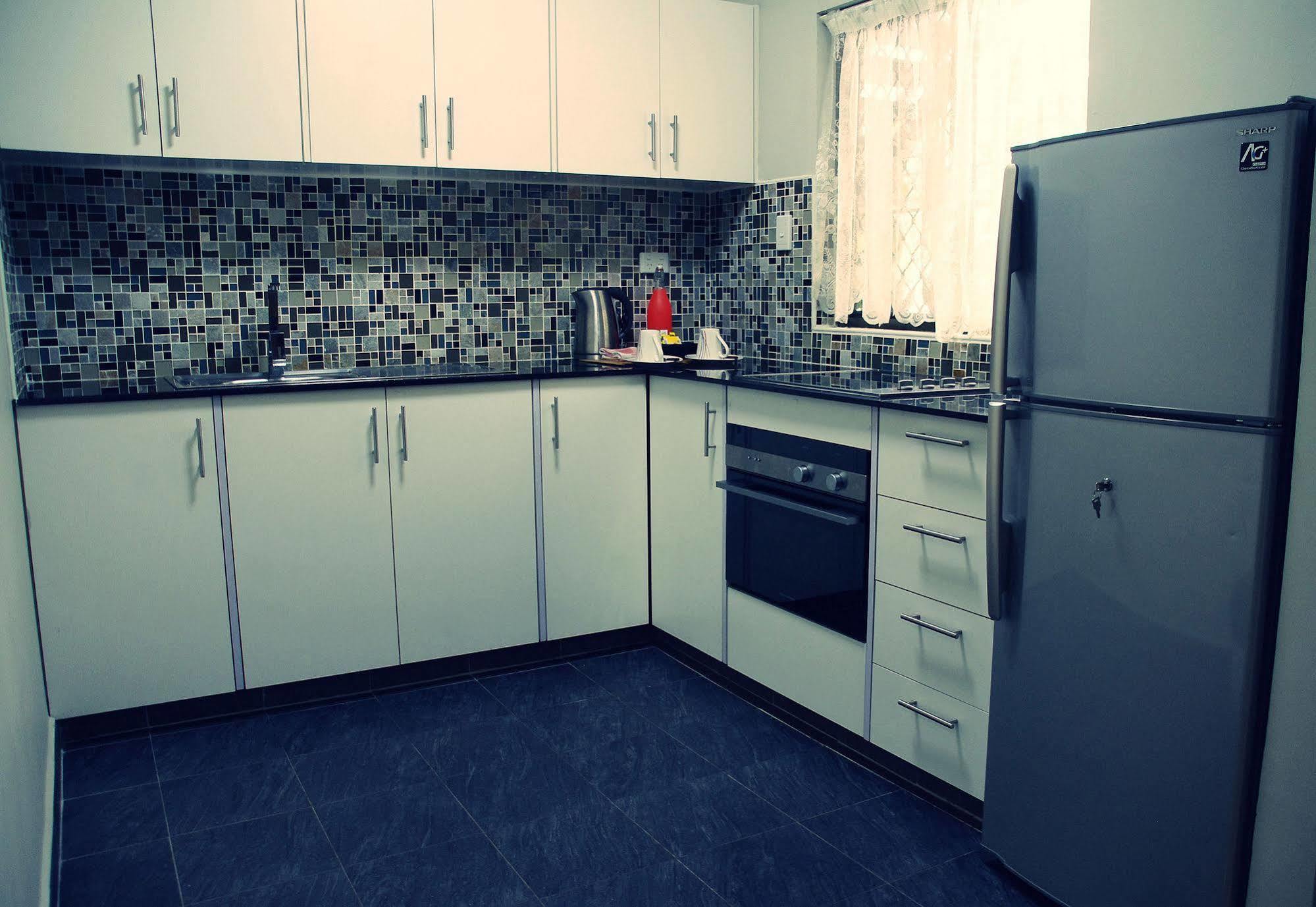 Citi Serviced Apartments And Motel - Korobosea Boroko ภายนอก รูปภาพ